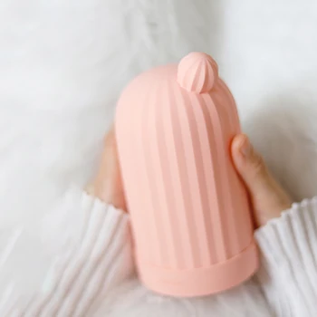 

Silicone Hot Water Bottle Soft Skin Friendly Heating Hand and Feet Warmer Durable Sealing Explosion Proof Winter Warming Product