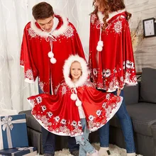 Пальто-накидка с капюшоном; рождественские Семейные комплекты для женщин и мам; праздничная одежда для взрослых и детей с принтом Санта-Клауса; г.; рождественские наряды