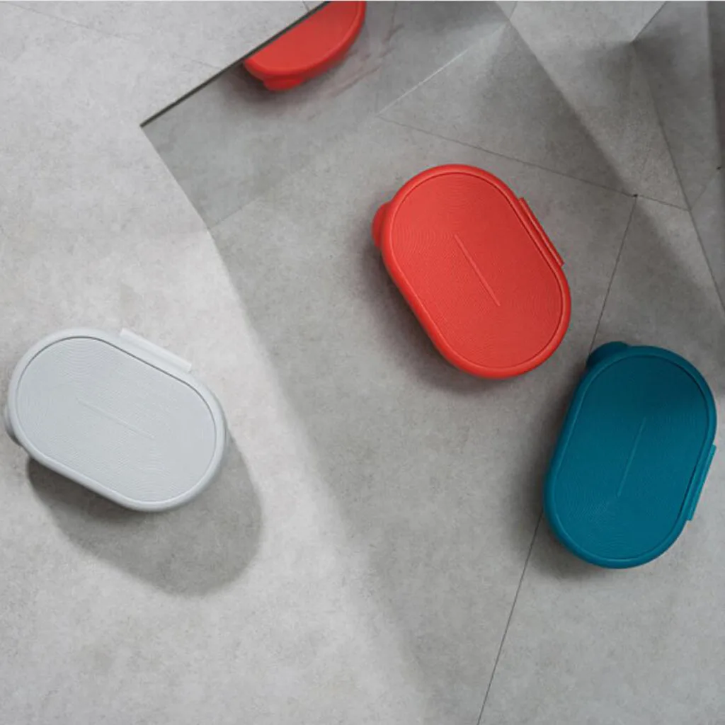 Plastic Soap Case Holder Container Storage Box with Leakproof Locking Cap Cover