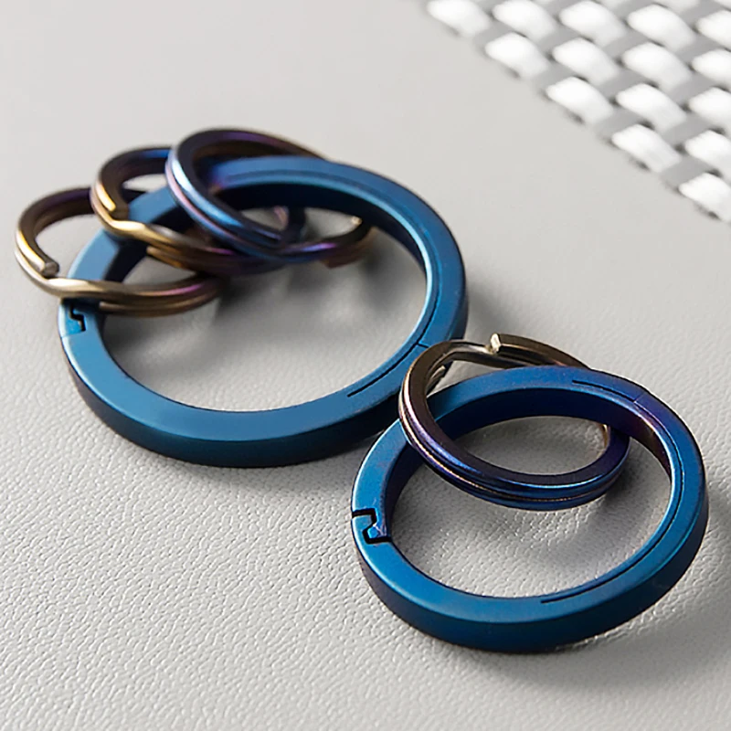 진짜 티타늄 EDC 열쇠 고리 로프 드롭행잉 버클 자동차 열쇠 고리 홀더 퀵드로우 아노다이즈드 블루 키 체인, 야외 카비너