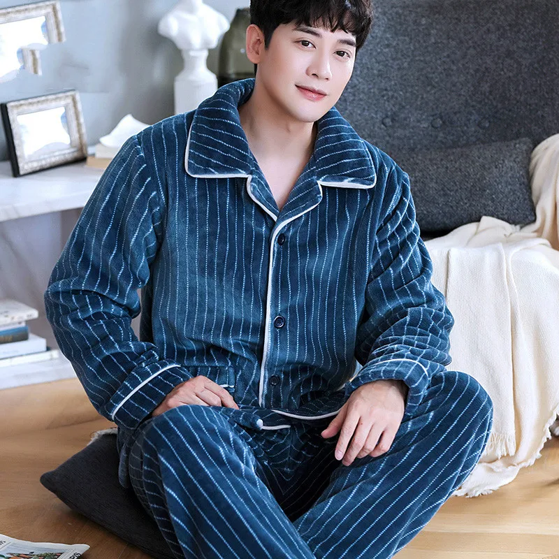 

H5899 Thick Coral Velvet Men Pajamas Set Flannel Autumn Winter Long Sleeve Sleepwear Male Leisure Lapel Comfortable Nightwear