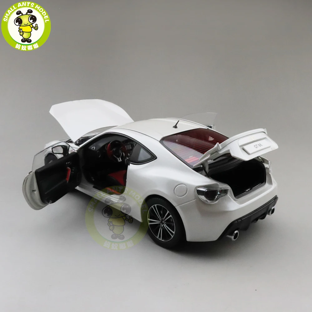 1/18 86 GT GT86 гоночный автомобиль литая модель автомобиля игрушки для мальчиков и девочек Подарки