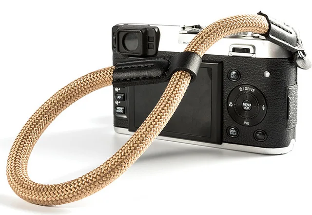 Камера ремешок Ремешок для sony A6600 A6400 A6000 A6300 A6500 RX10 Характеристическая вязкость полимера X100F X-T30 X-T3 X-T20 X-T2 Камера альпинистская веревка - Цвет: Brown