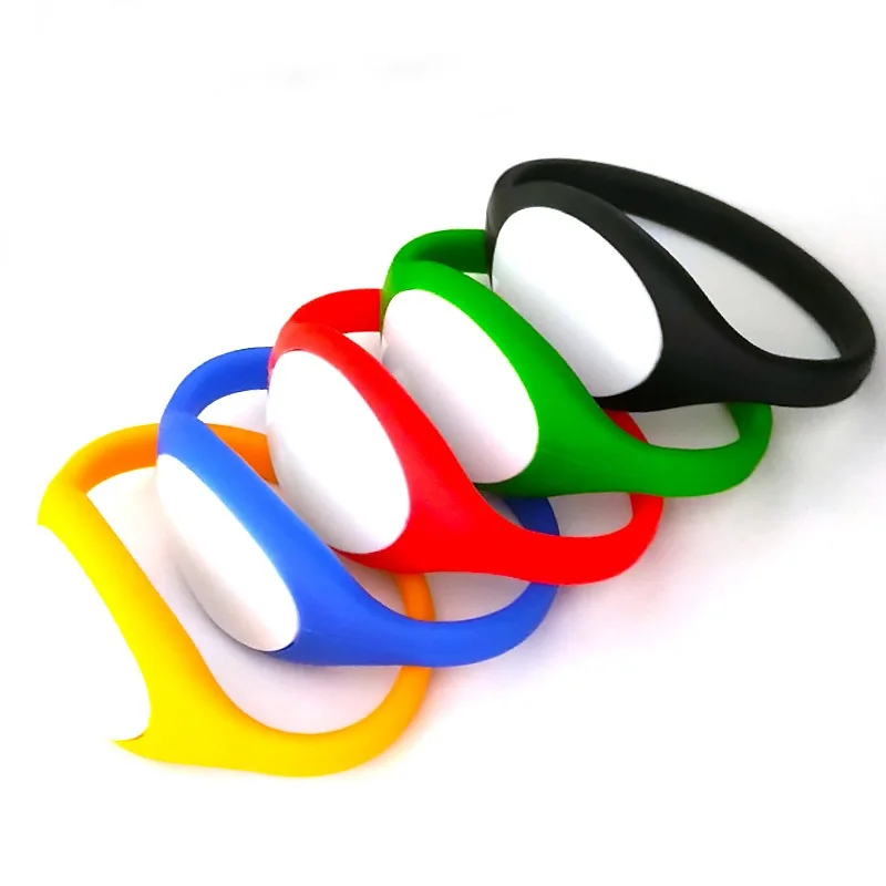 1pcs ID Random-C 125 кГц RFID Браслет EM4100 Силиконовые близость смарт часы Тип браслет 1 шт случайный цвет - Цвет: 1pcs ID Random-C