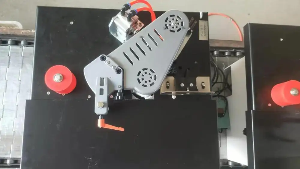 Woodworking-Edge-Banding-Machine-Manual-Wood-Cutting-Pvc-Curved-Straight-Edge-Machine-Automatic-Broken-Belt-CNC (2)