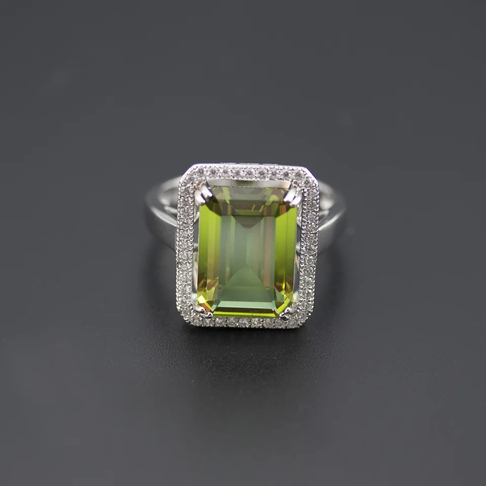 Bolai Zultanit Ring 925 Sterling Silver Color Change Created Diaspore Emerald cut Gemstone Sultanit for Women Wedding Rings Gift