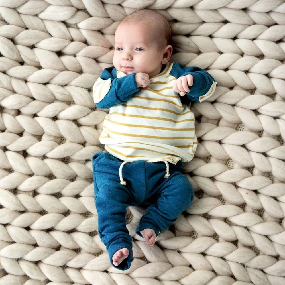 4 - FYF90807457_0549328253618576960