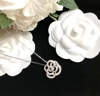 Brand Pure 925 Sterling Silver Jewelry For Women Lotus Flower Neckalce Flower Pendant Luck Clover Sakura Wedding Party Necklace