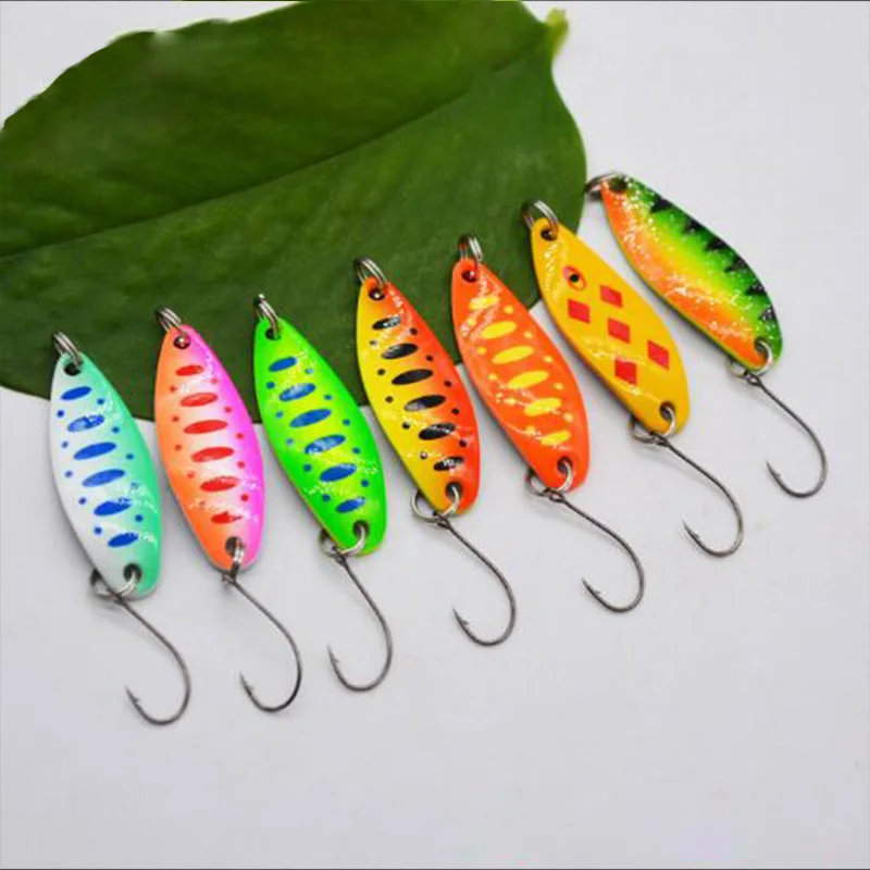 OUTKIT 7pcs Mix Colors 3.cm 3.5g Fishing Spoon Lure Swim Bait Isca Artificial Trout Pesca Fishing Tackle Leurre Truite Spoons