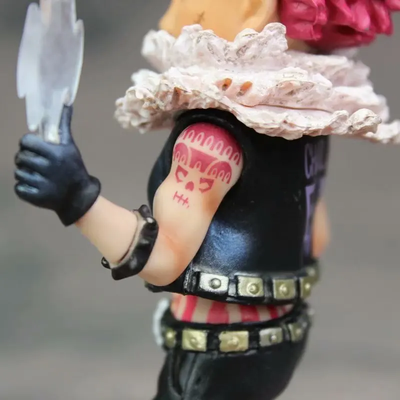 

One Piece/Navigation GK Series Dessert Three Star Charlotte. Cute Kata Library Chestnut Card II Garage Kit Model