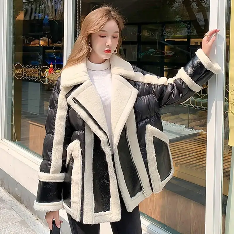 

Winter Lamb Fur Faux Soft Leather Jacket Overcoat Women Thickness Motorcycle Zipper Jacket Glossy Silvery Outerwear