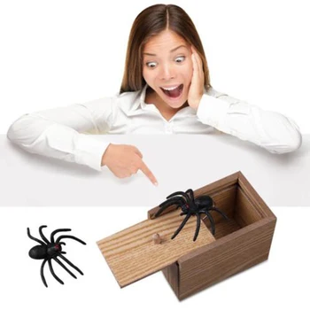 

Wooden Prank Spider Hiding In Box Scare Box Trick Play Joke Gag Party Toys Gift