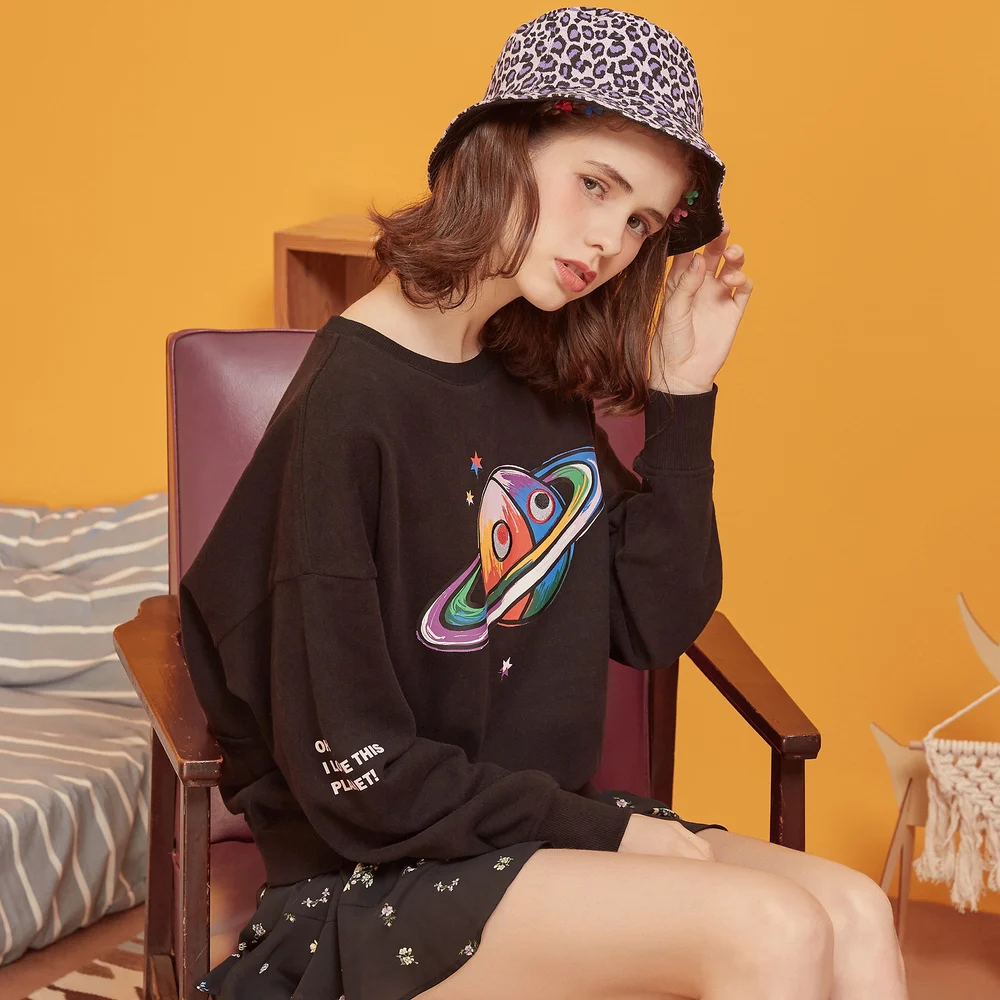 Metersbonwe MTEE Hoodies For Women Back Lace Up Streetwear Casual O Neck Sweatshirt 2019 New women Hip Pop Tops 720852 Metersbonwe MTEE Hoodies For Women Back Lace Up Streetwear Casual O Neck Sweatshirt 2019 New women Hip Pop Tops 720852