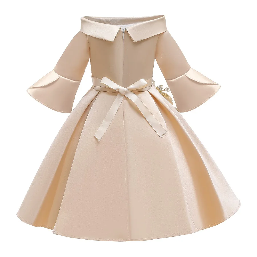 12104070631_655484822