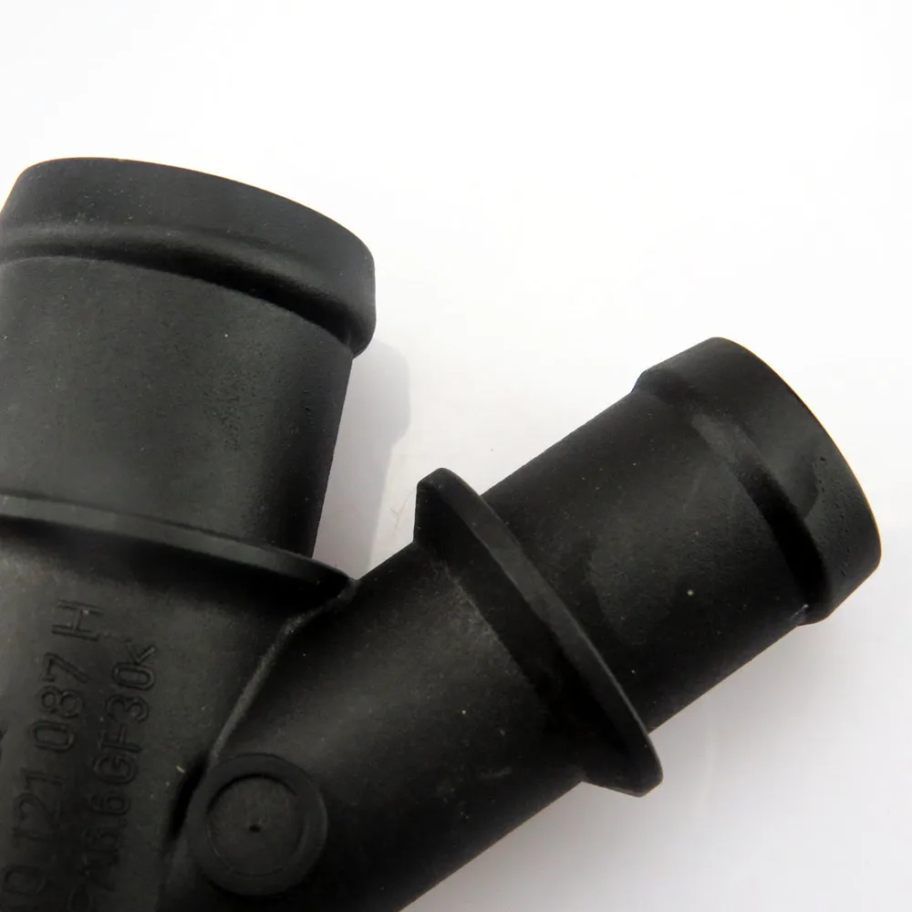 Engine Radiator Coolant Hose Connector New For VW Passat-TT