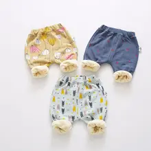 Зимние детские брюки для девочек в Корейском стиле брендовые зимние Бархатные маленький гусеничный Большие Штаны-шаровары брюки Одежда для младенцев