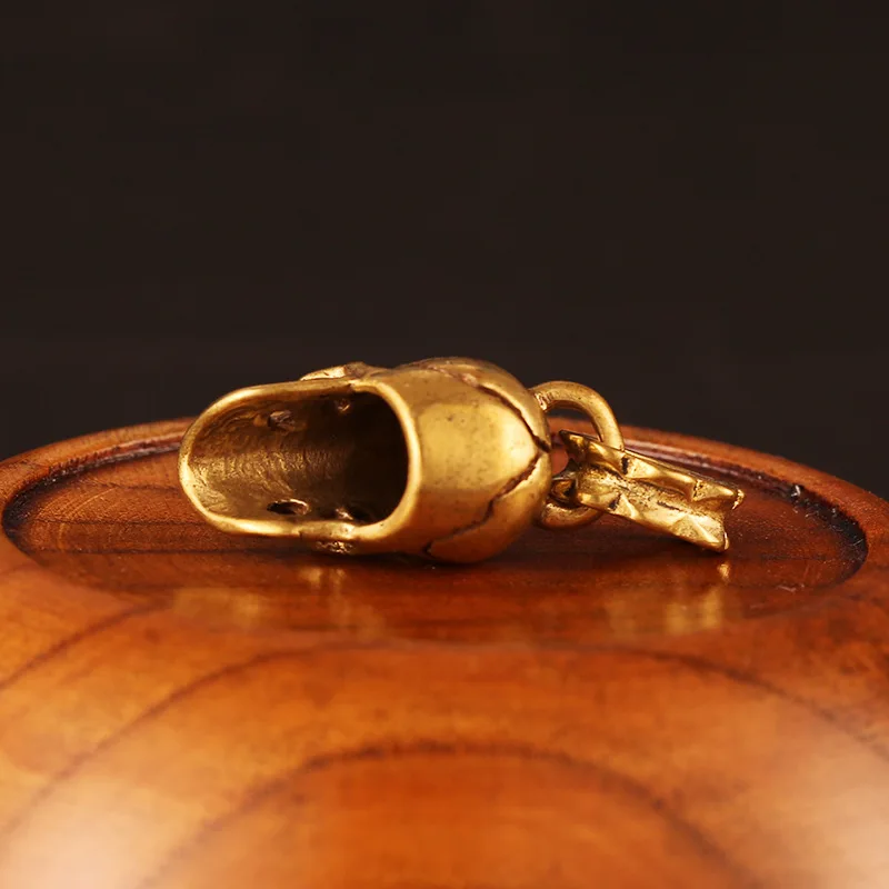 skull head pendant brass (7)