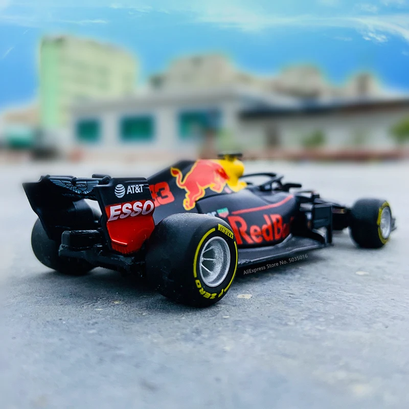 Bburago 1:43 Феррари Red Bull Benz формулы RB14 нет. 33 гоночный автомобиль сплав литьем под