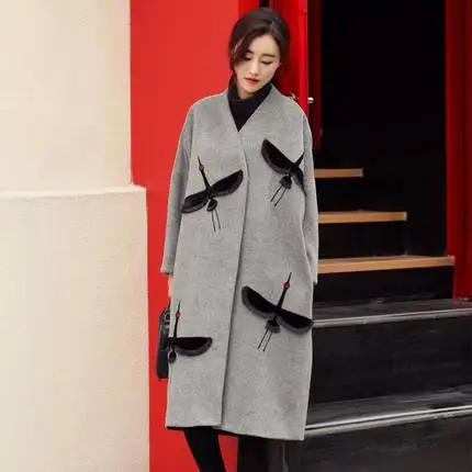 Autumn Winter Woman Coats Fashion Trench coat Embroidered V-neck Gray wool coat Women Long Coat Korean Feminine Tops mujer - Цвет: Photo Color
