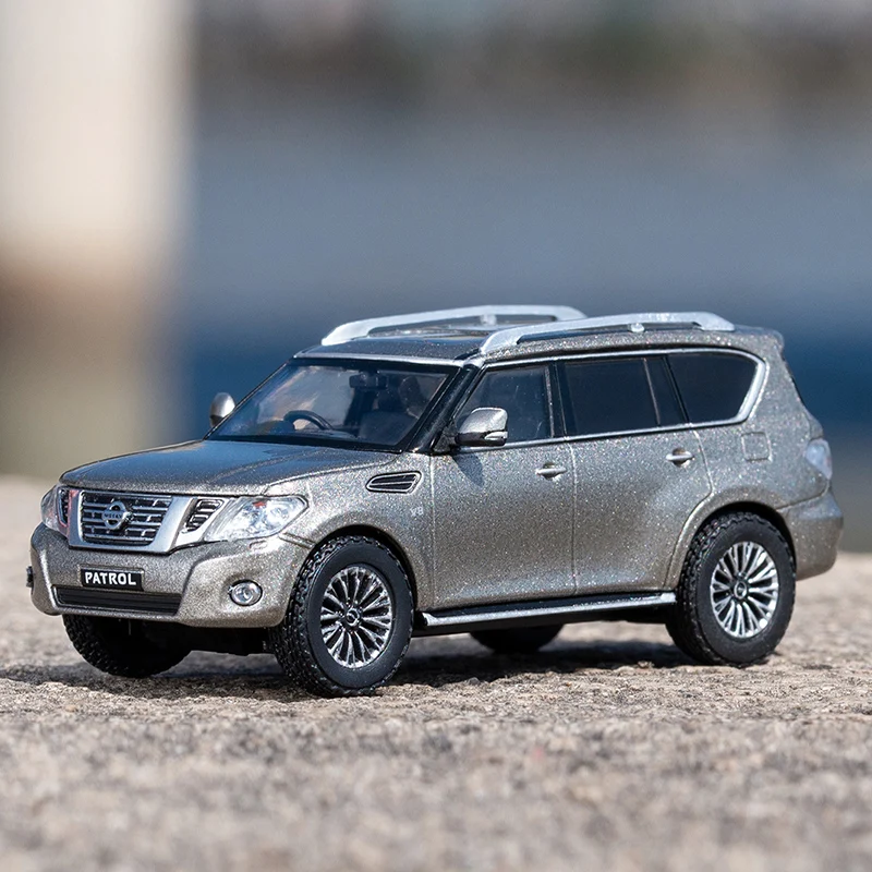 GCD 1:64 Nissan Patrol Y62 SUV  Diecast Alloy Car Model 5