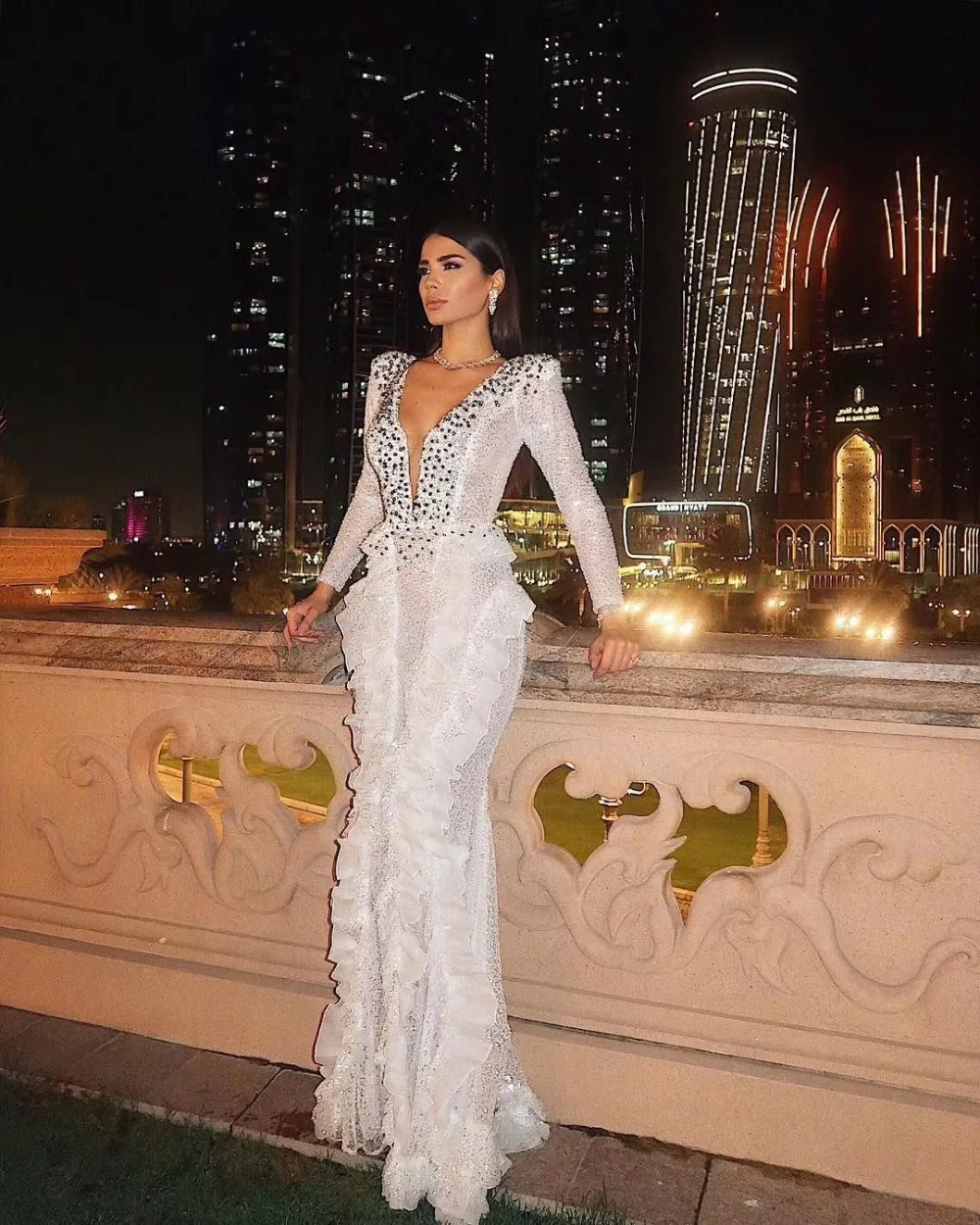 

High Quality White Long Sleeve Celebrity Shining Wedding Night Club Long Dress Cocktail Party Winter Dress Sexy