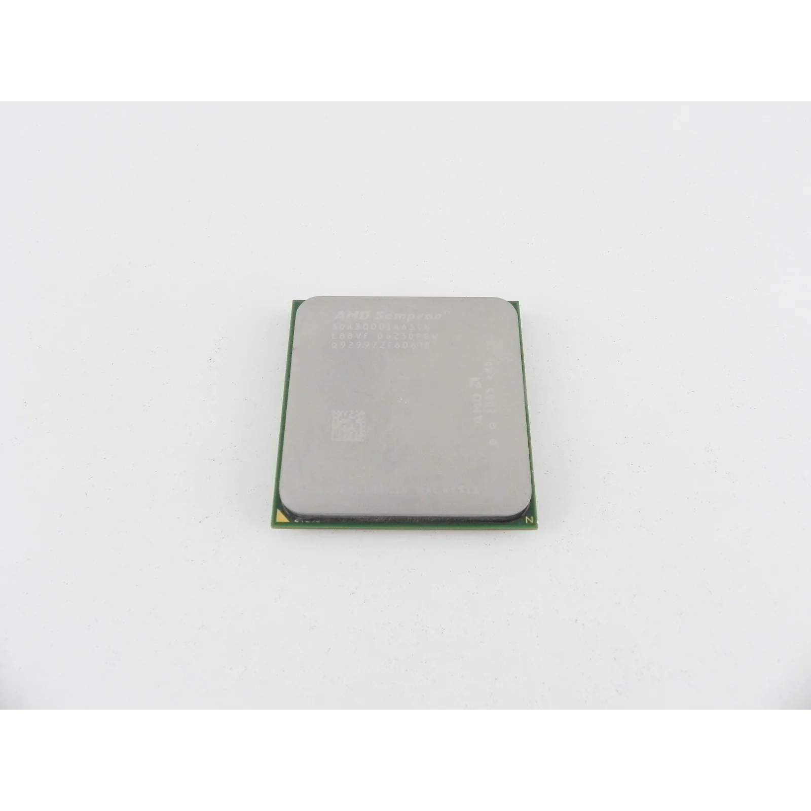 Процессор AMD Sempron 64 3000+ 1.6GHz SDA3000IAA3CN Socket AM2|Процессоры| |