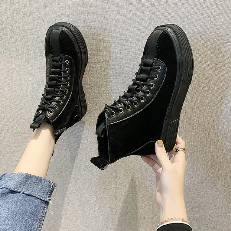 Зимние Модные женские ботинки в стиле ретро из плюша со шнуровкой; ботильоны на платформе; Женские ботинки в байкерском стиле; 191202