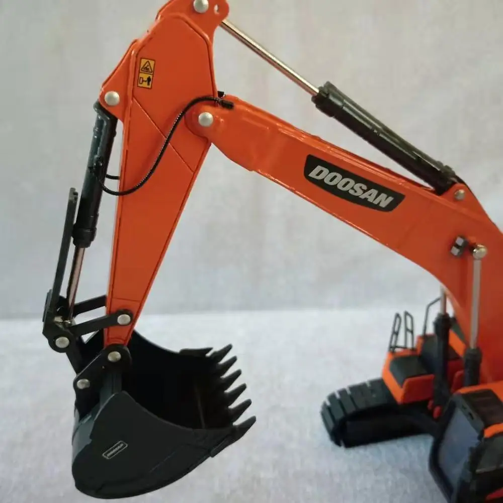 1:50 Doosan DX800LC модель экскаватора, редкий Doosan DX800LC литая модель для продажи