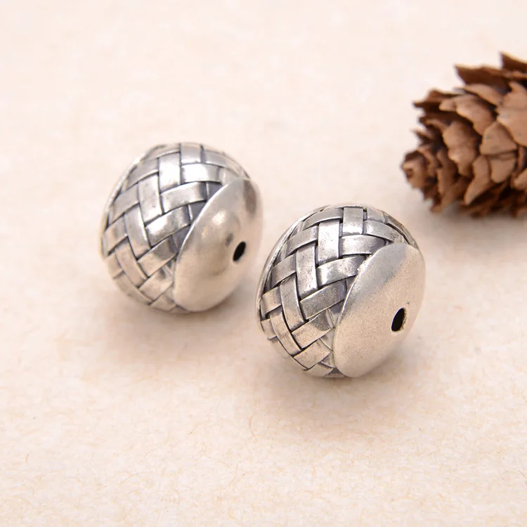 silver-bead008C