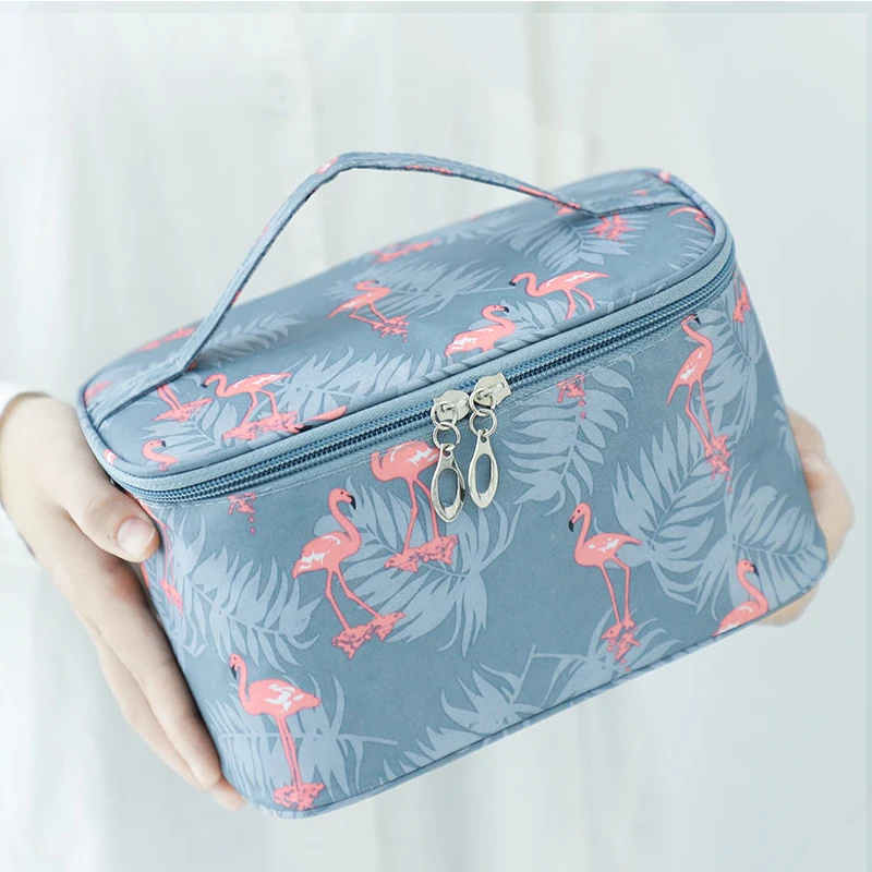 

2019 new Cosmetic Bag Makeup Bags INS Net Red Cosmetic Bag Portable Korean Simple Large Capacity Cosmetic Bag Box Girl Heart