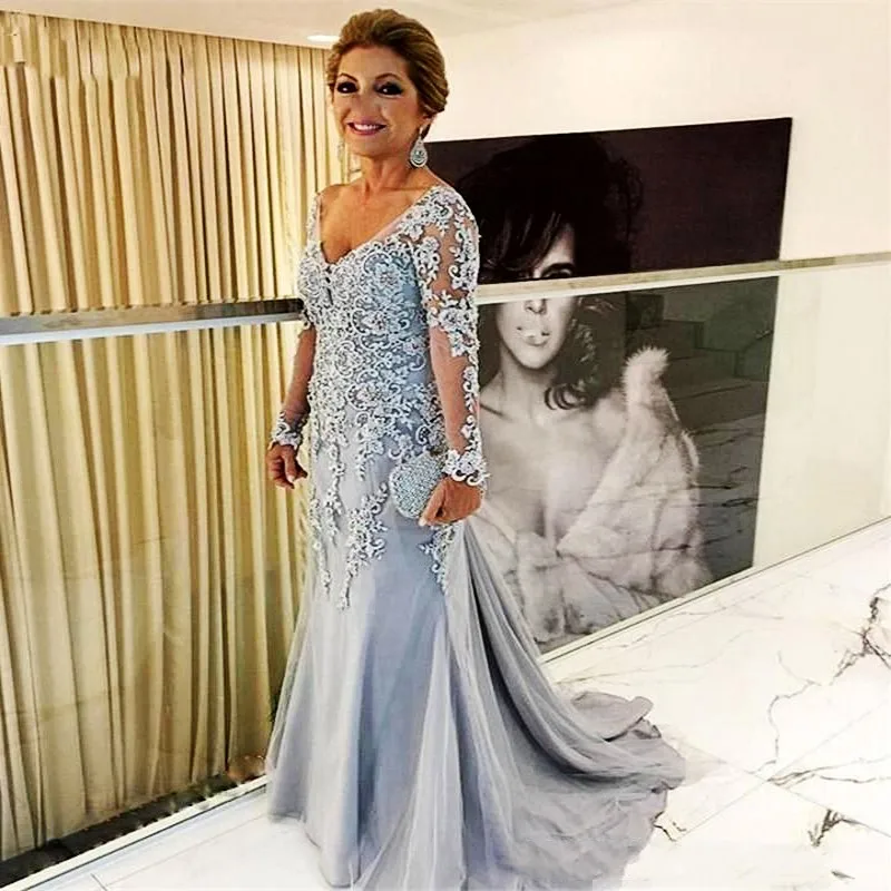 

Silver Mother Of The Bride Dresses Long V Neck Appliques Lace Mermaid Prom Dress Full Sleeves Court Train Evening Gowns