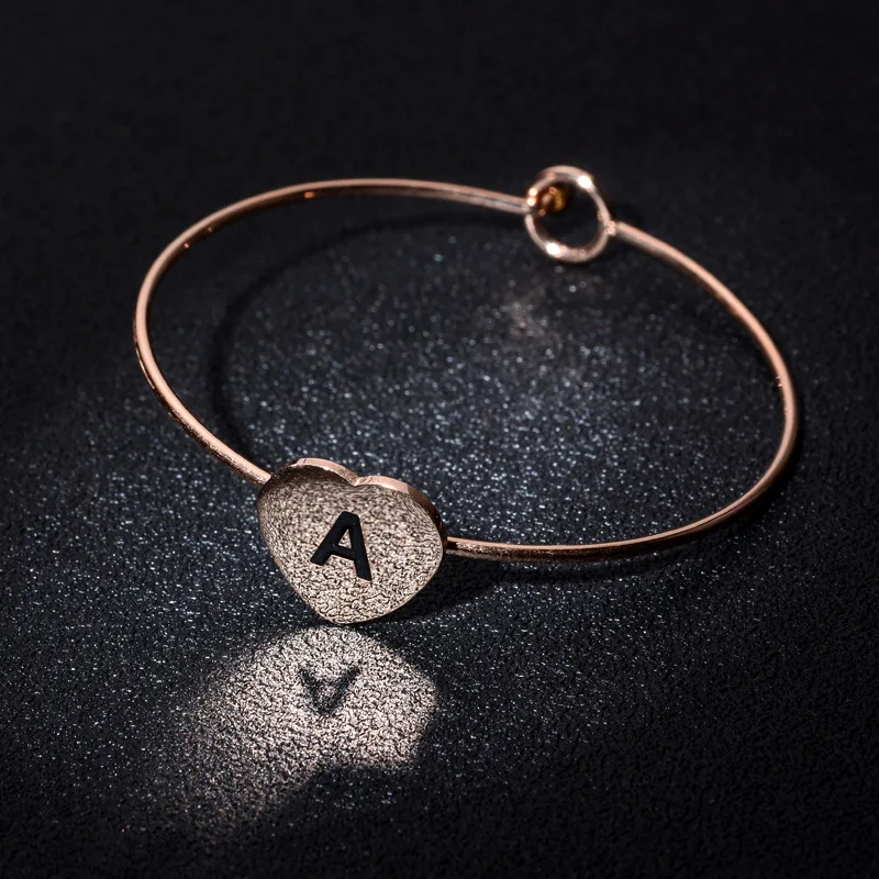 

2019 New Cute Rose Gold Color A-Z 26 Letters Initial Bangle For Women Heart Charm Bracelet Jewelry Pulseiras Gift Wholesale
