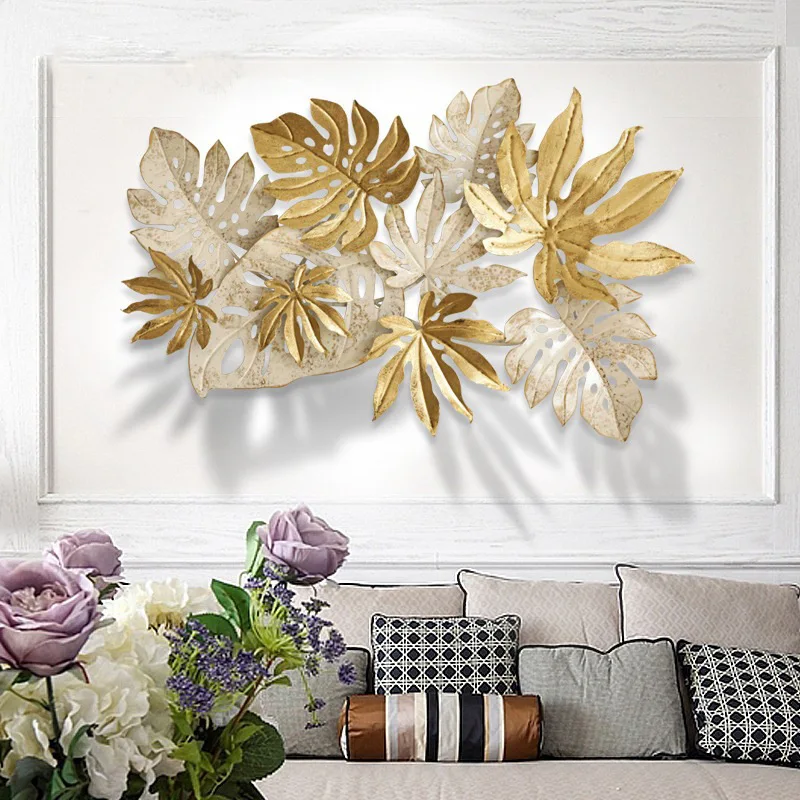 

European simple wall decoration Living room three-dimensional iron to do old gold leaf pendants
