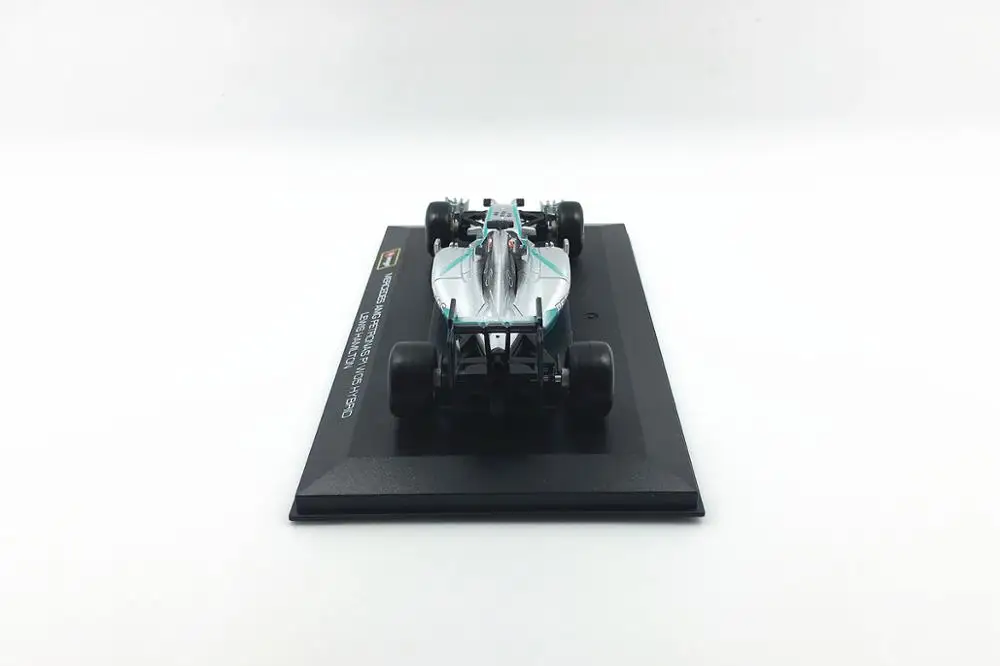Bburago 1/32 1:32 Petronas W05 Hamilton No44 F1 формула 1 гоночный автомобиль литой Дисплей Модель