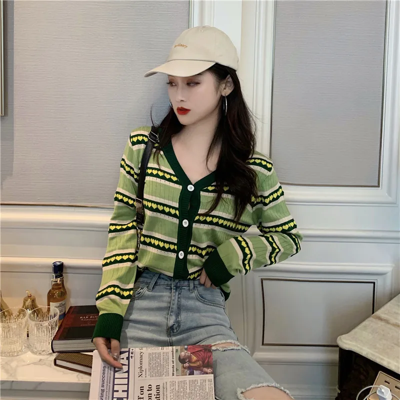 

Lychee Harajuku Avocado Green Heart Stripe Women Knitted Cardigan Sweater V-neck Hit Color Women Sweater Autumn Lady Sweater