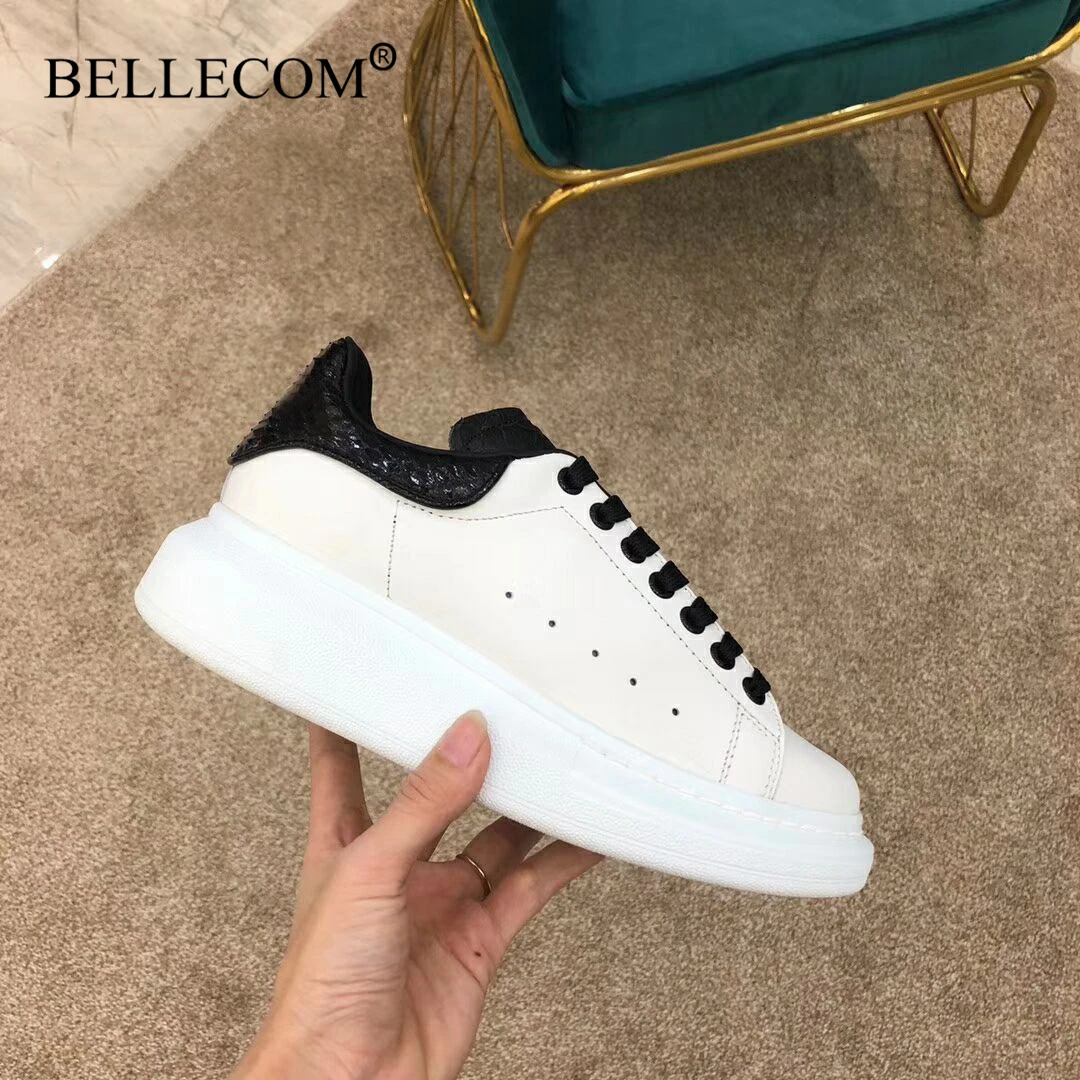 Bellecom/Новинка года; женские кроссовки на платформе; мужские кожаные туфли на плоской подошве; маленькие белые туфли; Повседневная обувь McQueen; zapatos mujer; Размеры 35-45