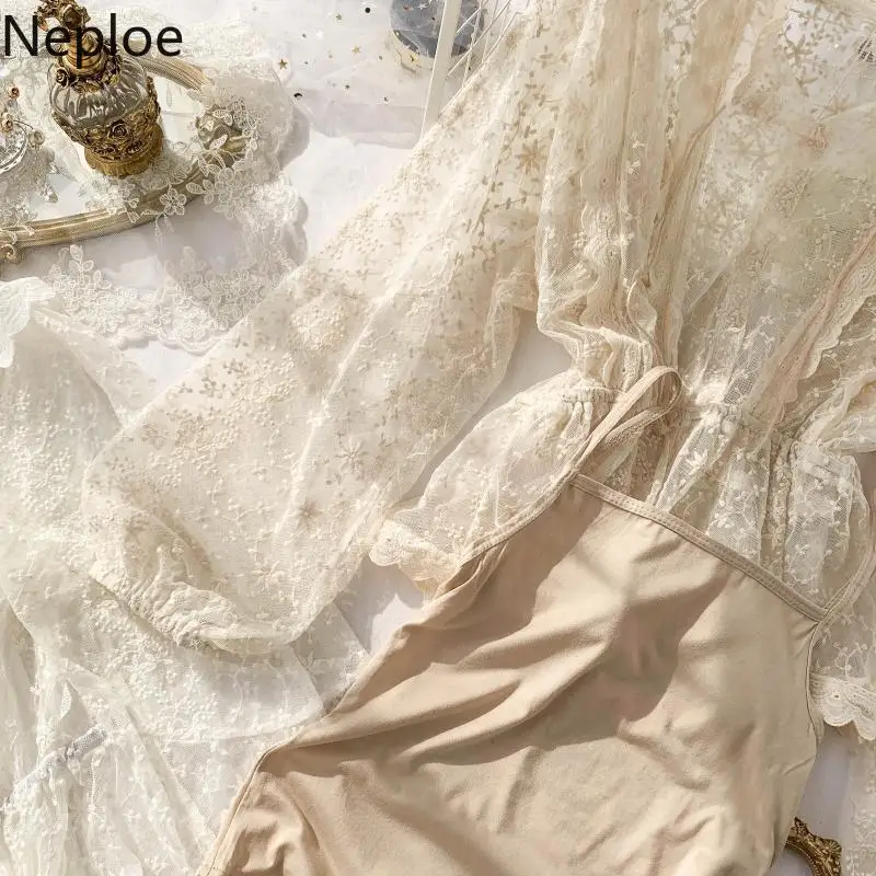 Neploe, элегантная кружевная блузка с оборками, на осень и весну, праздничная, v-образный вырез, пышная, длинный рукав, Blusas, тонкая талия, на шнуровке, Ретро стиль, Цветочная рубашка
