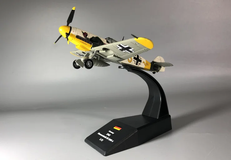Amer Com WWII German Messerschmitt Bf-109 Fighter 1942 1/72 Diecast модель