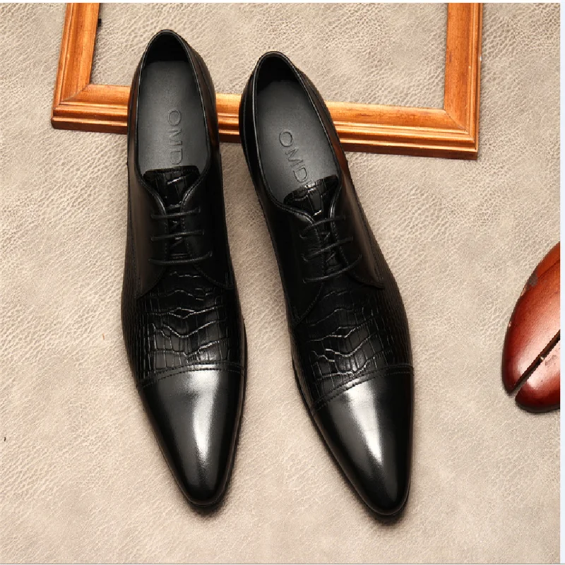 Men's shoes English leather, pointed lace-up business, casual shoes, three-joint dress shoes man