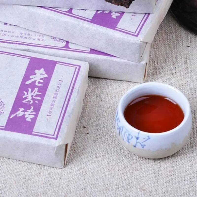 2018 год чай для пожилых Yun Nan Pu erh Shu созревший полиуретановый кирпич 250