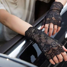 4 Colors Lace Flower Hollow Fishnet Fingerless Gloves Elegant Women Mesh Dance Mitten Hand Decoration