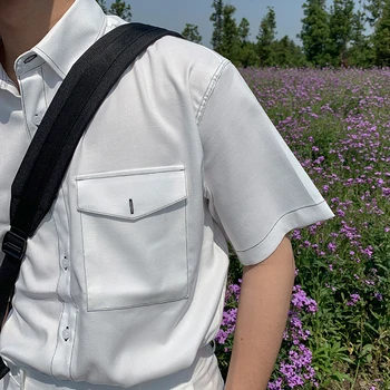 

EWQ / men's wear short-sleeved shirt male Korean fashion Japanese black white shirt double pockets casual all-match tops 9Y2245