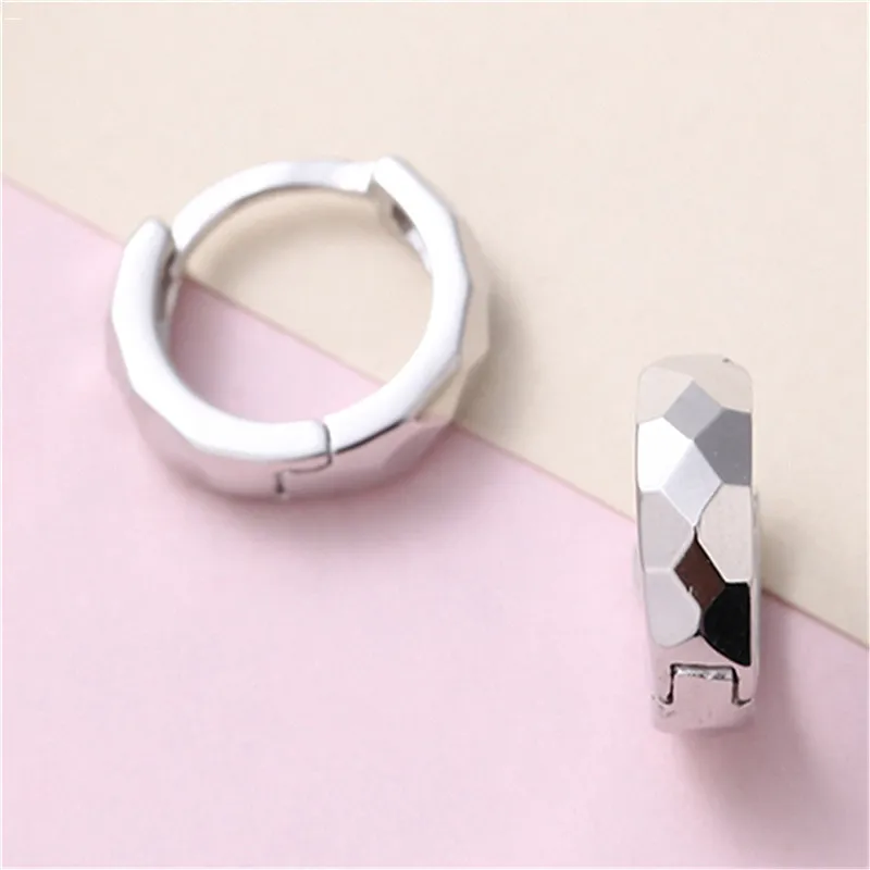 9564054476_1255606688