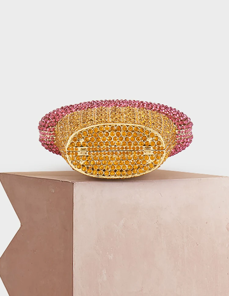 5 (5)