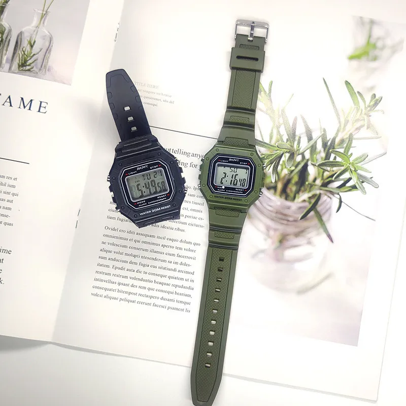 Fashion Men Digital Wristwatches Sport Army Green Mens Watches Luxury Led Electronic Clock Waterproof Square Dial Reloj Hombre