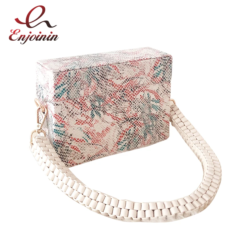 

Snake Pattern Box Style Woven Shoulder Strap Women Fashion Purses and Handbags Shoulder Bag Female 2020 Casual Totes Clutch Bag