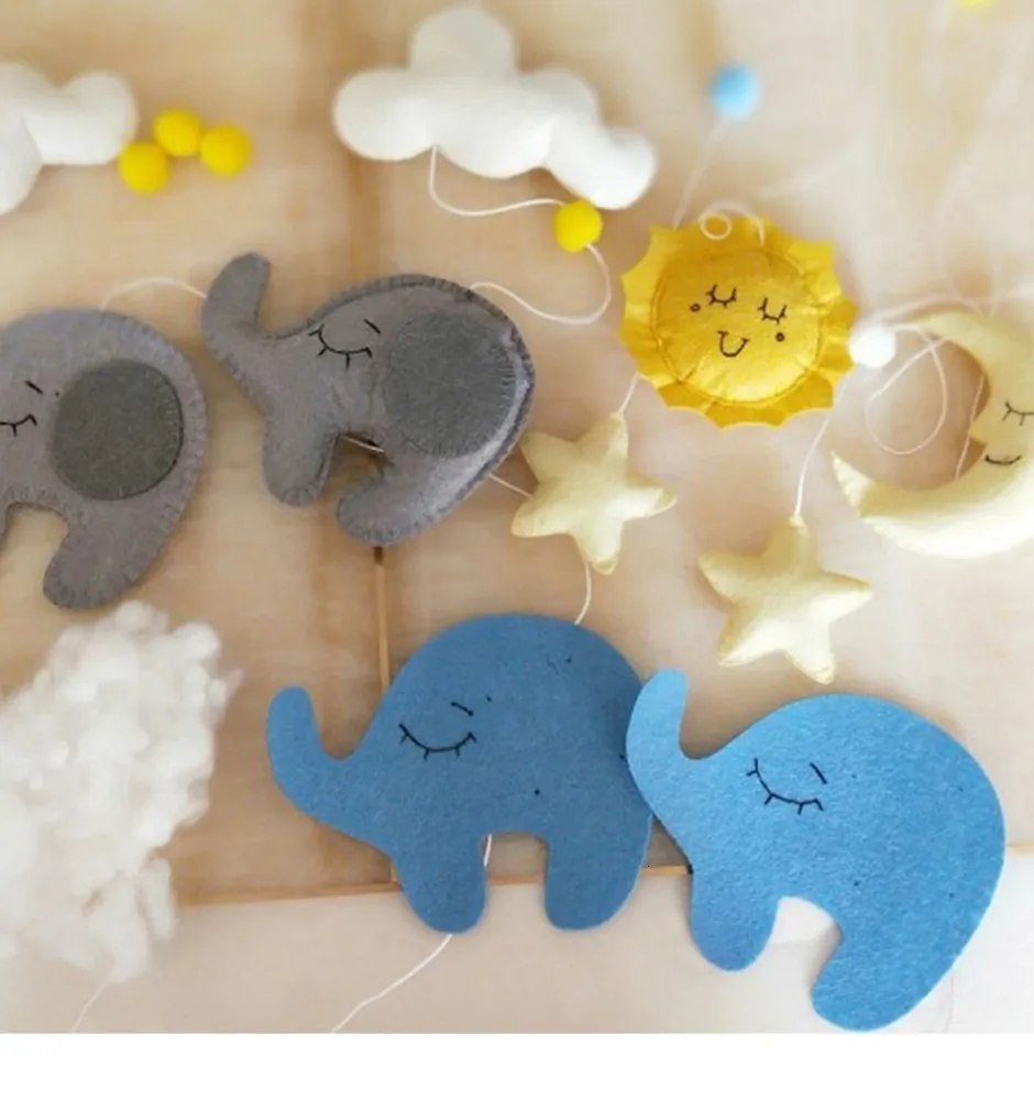 DIY Bed Bell Baby Toy Crib Holder Rattles Clockwork Music Box Handmade Material Package Toy Pregnant Mom Handmade Toys For Baby