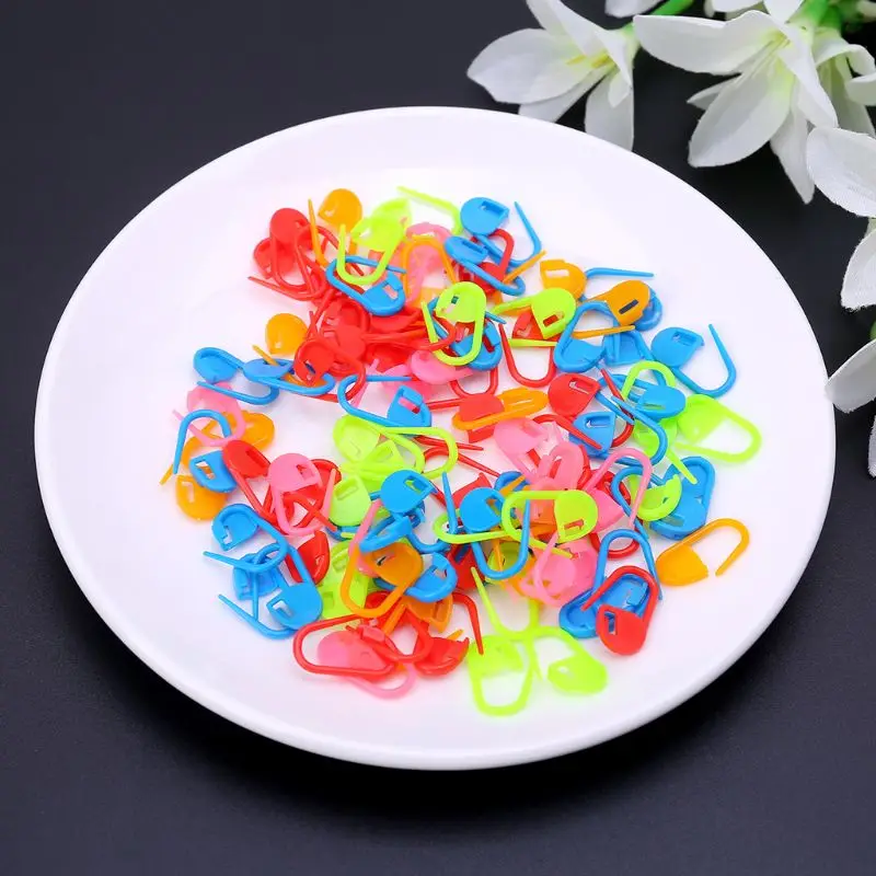 

100pcs Mixed Color Safety Sewing Pins Mini Knitting Locking Stitch Crochet Markers Needle Holder Clip Tool Craft