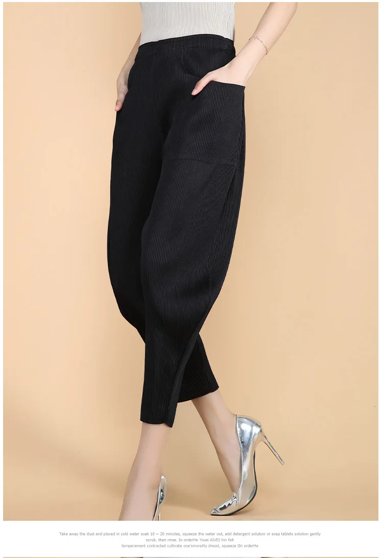 high waisted jeans Women Casual Loose Harem Pants Summer Thin Miyak Pleated Solid Color Pocket Carrot Pants Female Mid Waist Cropped Trousers wide leg pants