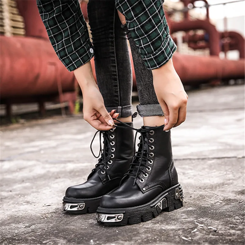 Botines estilo Punk para Mujer, Botas con plataforma de 6CM, estilo militar, decoración de Metal, negro, Otoño e Invierno - AliExpress Calzado